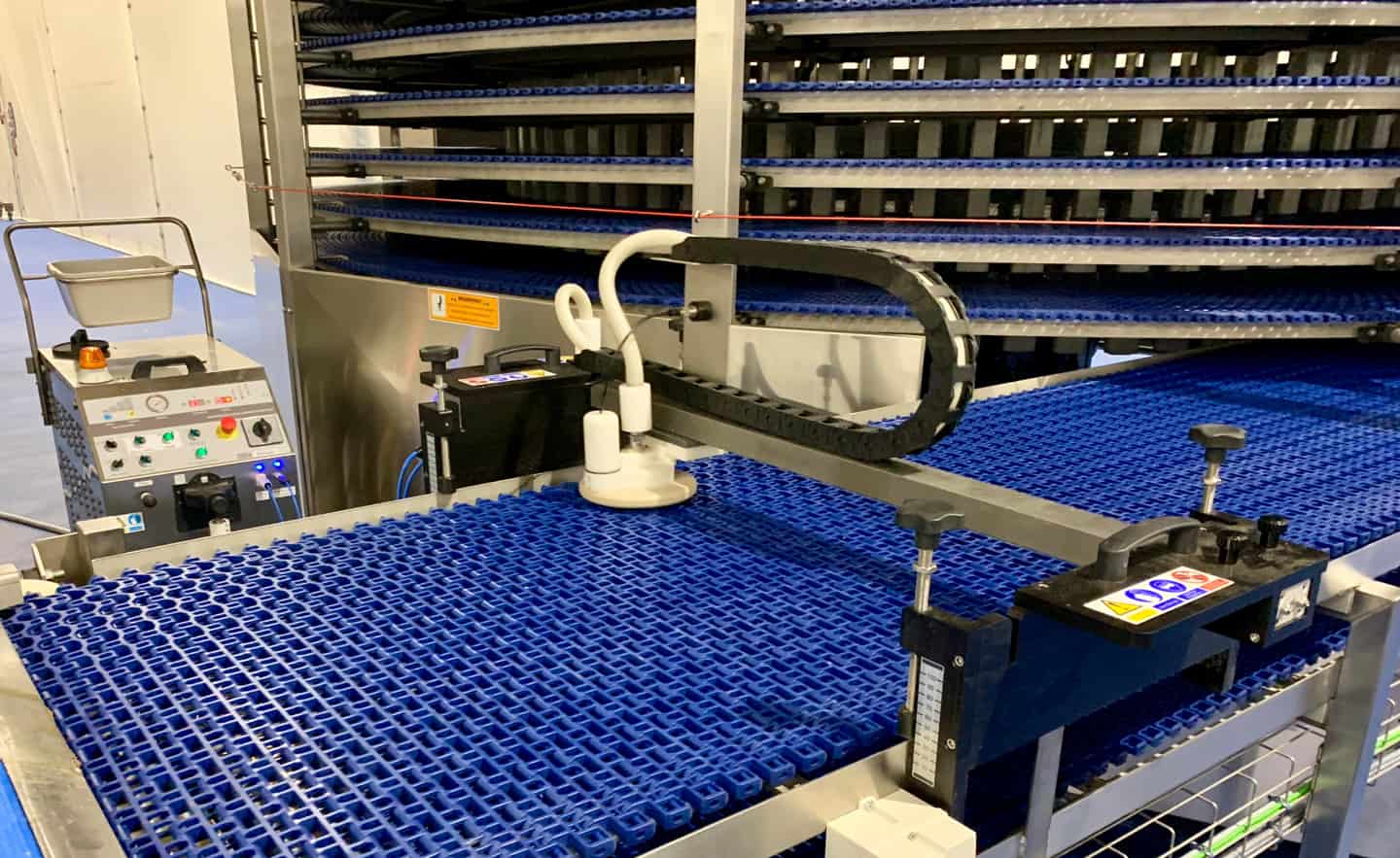 Mesh Conveyor Belt Cleaner